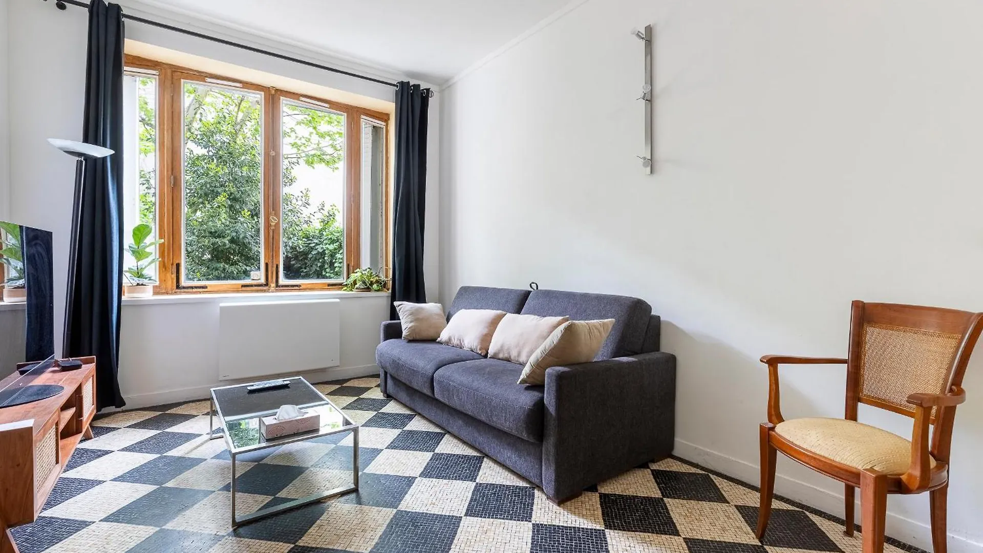 Apartment Charmant Studio Pere Lachaise Paris